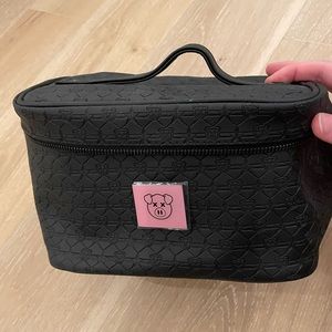 Jeffree star x Shane Dawson makeup bag